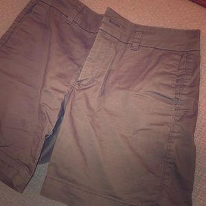 Old Navy Everyday Short. 7” inseam. Gray Size 0
